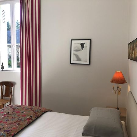 La Penesais Villa Beaumont-en-Véron Szoba fotó